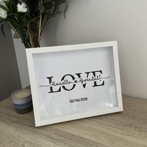 Cadre "LOVE" personnalisé